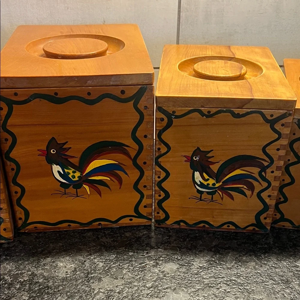 Woodpecker Woodware  painted Set of Rooster Design Wood Canisters. ADORABLE